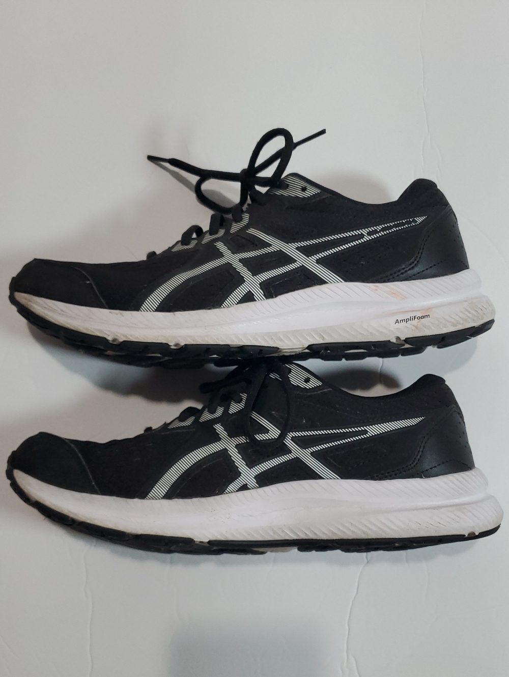 Mens 9.5 Asics Gel Contend 8 - Picture 3 of 10